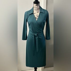 LOFT, 4, Aqua with Brown lines